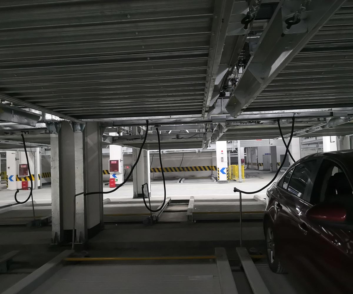潼南三層升降橫移式停車位