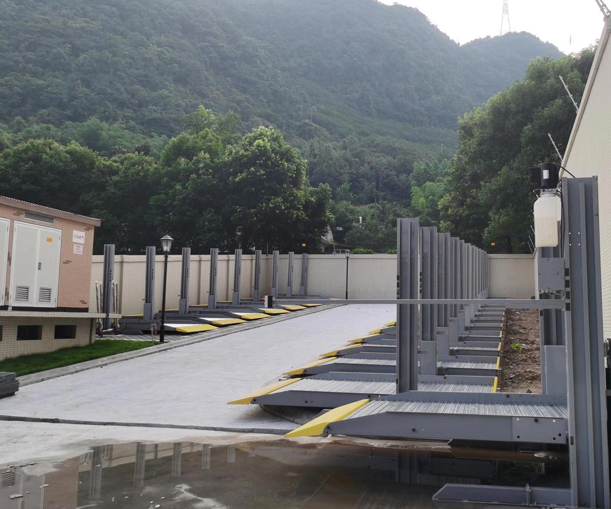 兩柱機(jī)械立體車庫維保.jpg
